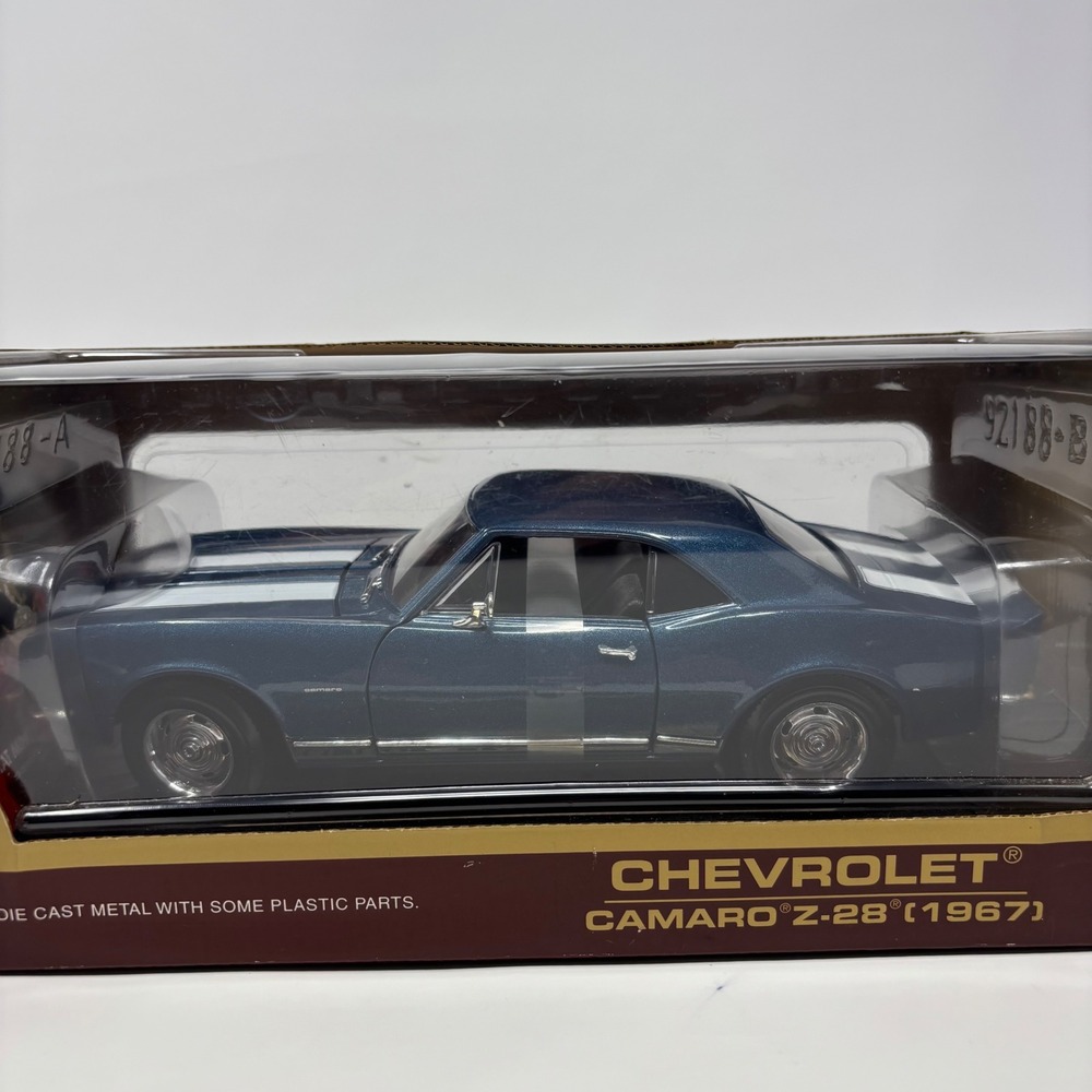 1967 Chevrolet Camaro Z-28 Blue 1:18 Yat Ming Road Legends Diecast Open Box